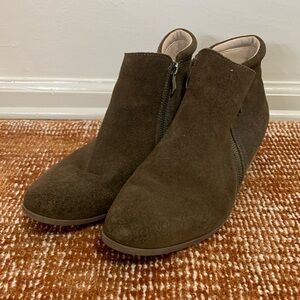 Olive-brown Dual Zipper Booties